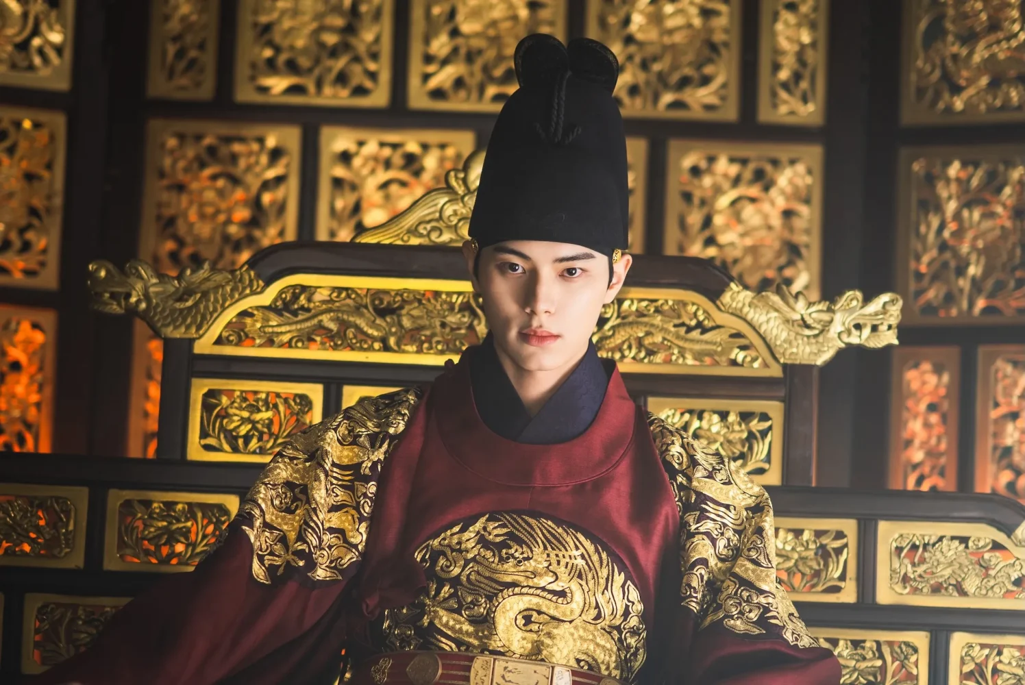 Lee Chae Min vai Vua Yi Heon