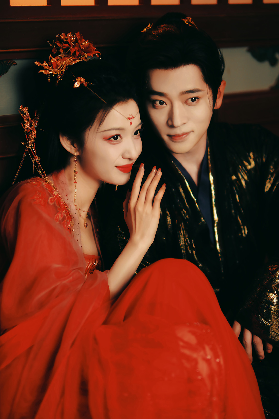 Thừa Lỗi, Vương Sở Nhiên xuyên không quậy tung triều đại trong trailer Thành Hà Thể Thống. Ảnh: Weibo 网剧成何体统