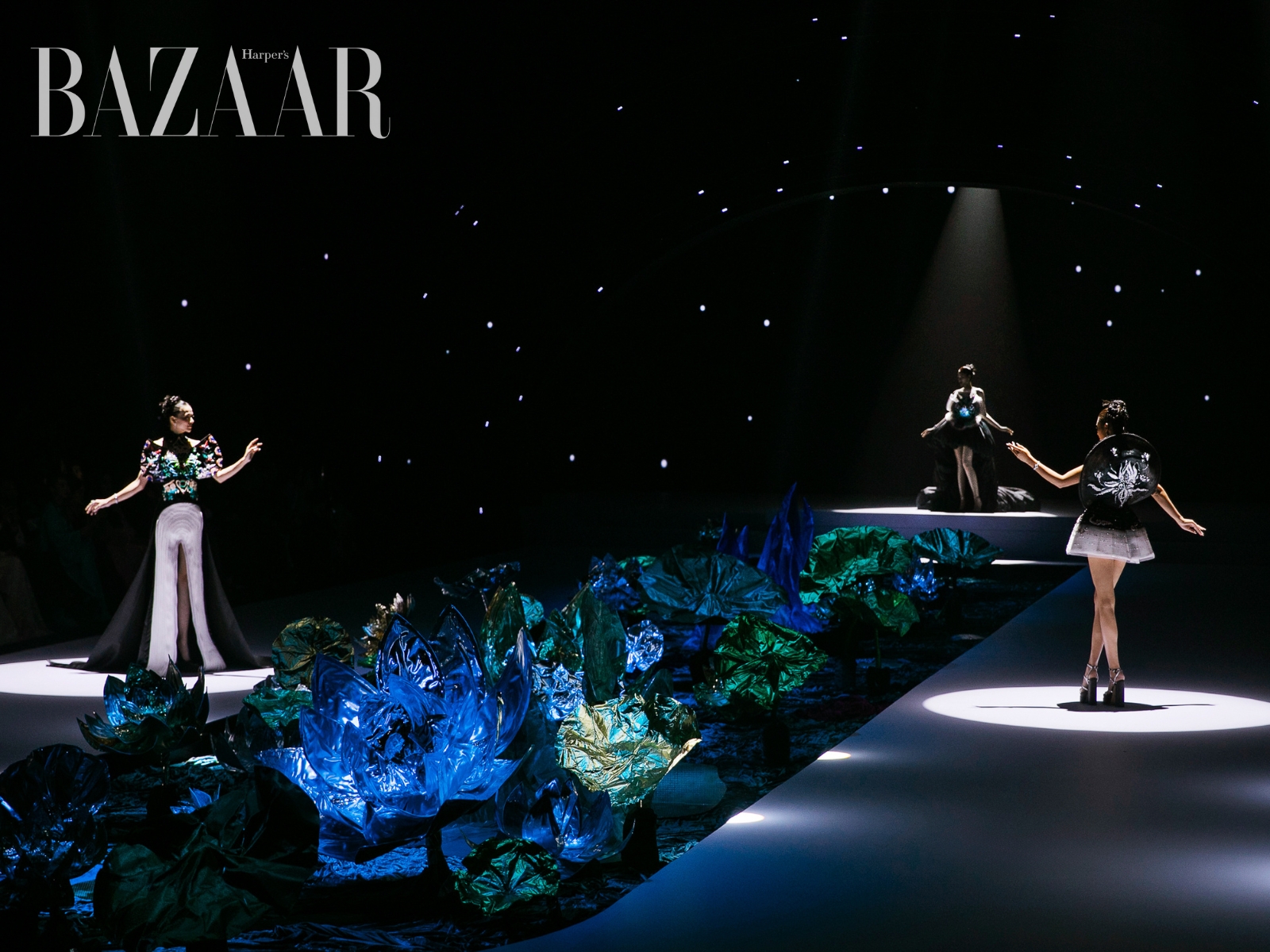 BZVN-LINH-SAN-LUA-LA-TRA-HOA-SHOW-FINAL00001