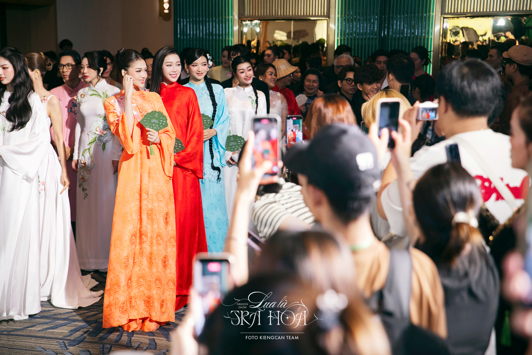 BZVN-Tham-do-linh-san-couture-lua-la-tra-hoa-update00001