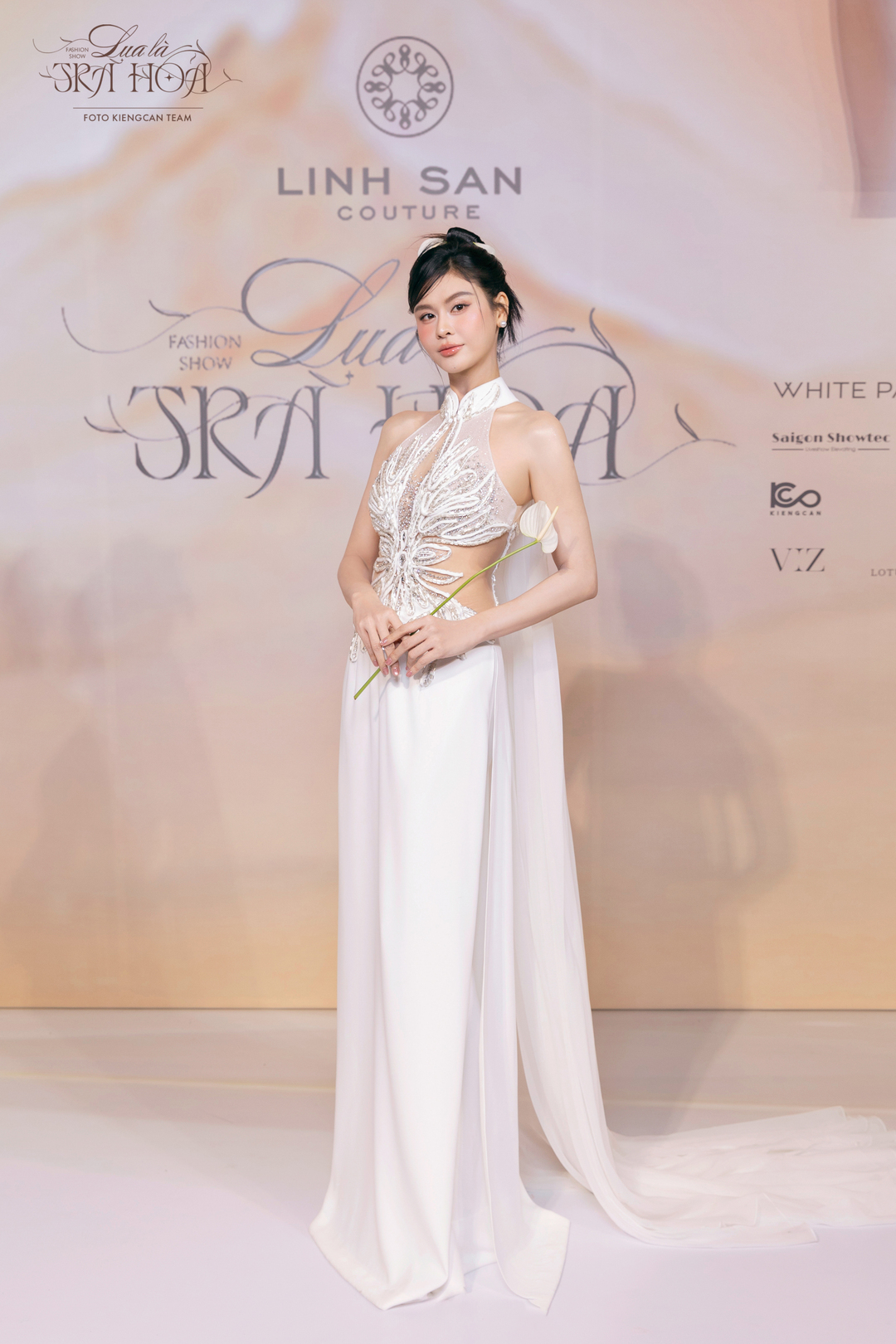 BZVN-Tham-do-linh-san-couture-lua-la-tra-hoa00003