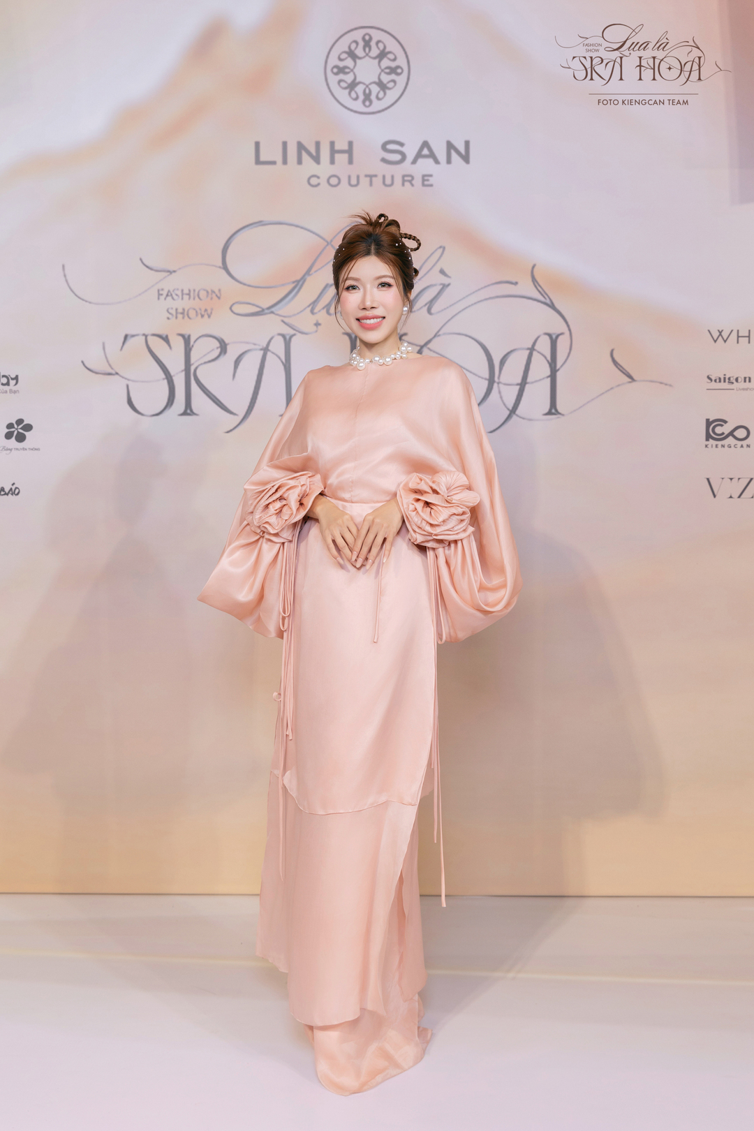 BZVN-Tham-do-linh-san-couture-lua-la-tra-hoa00004