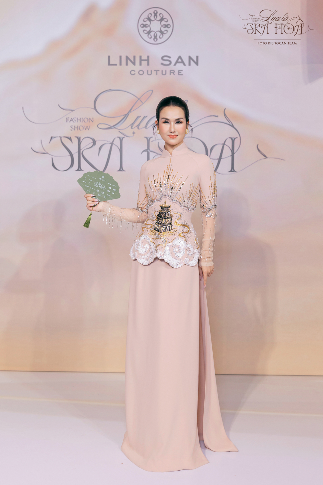 BZVN-Tham-do-linh-san-couture-lua-la-tra-hoa00005