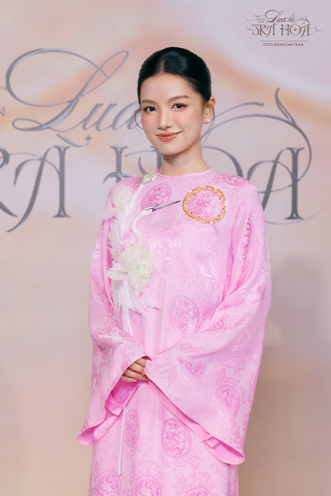 BZVN-Tham-do-linh-san-couture-lua-la-tra-hoa00011