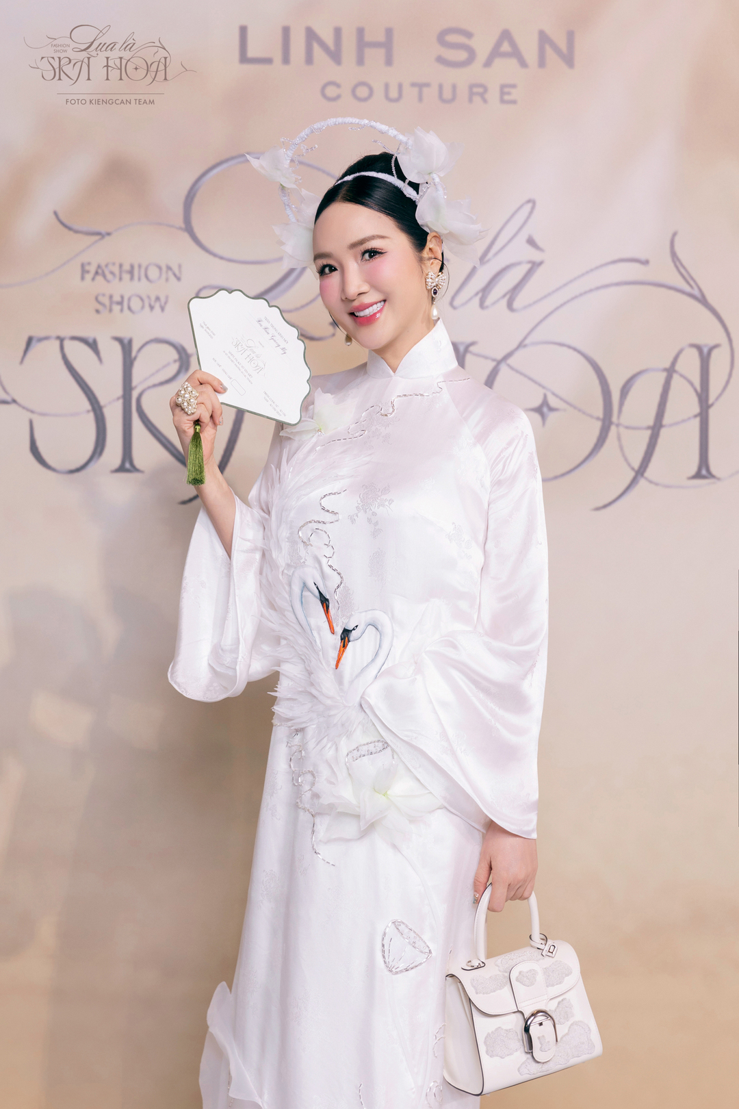 BZVN-Tham-do-linh-san-couture-lua-la-tra-hoa00012