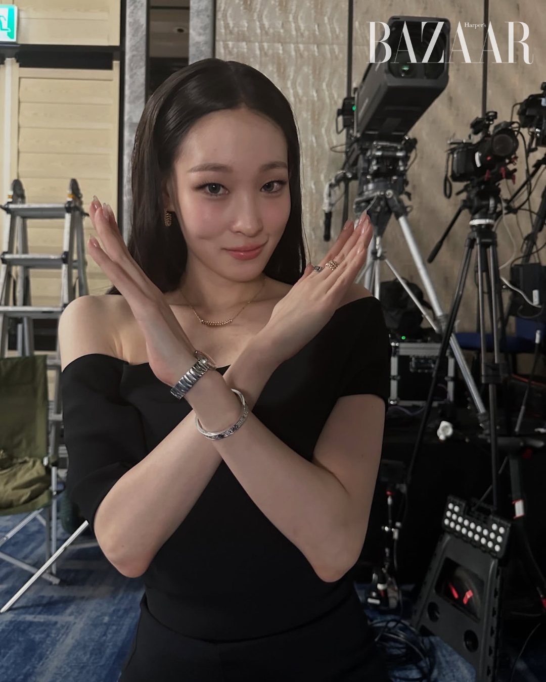 BZVN-dong-ho-cartier-cua-sao-nu-kpop-annie-allday-project00001