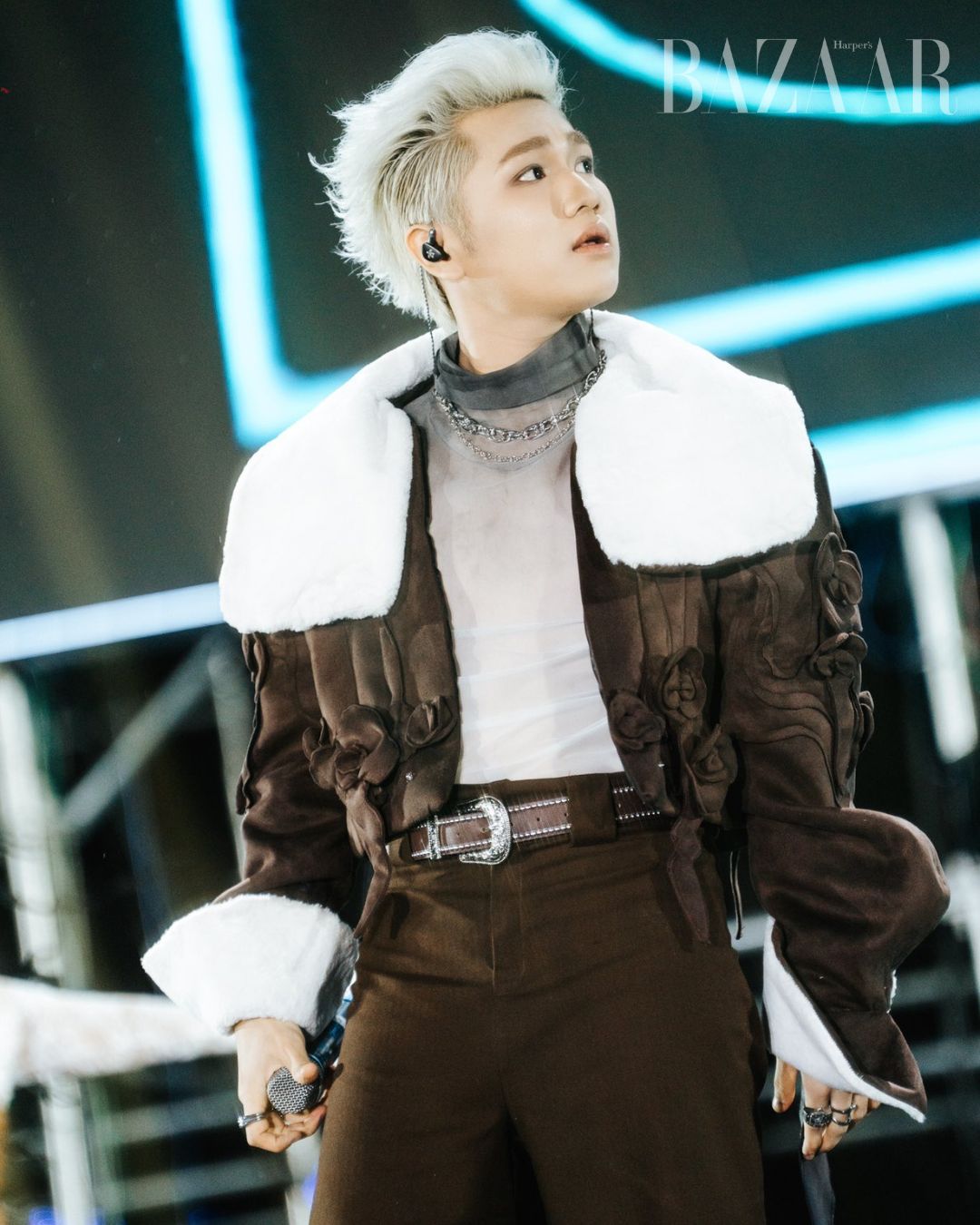 CAPTAIN BOY Mặt chạm mặt