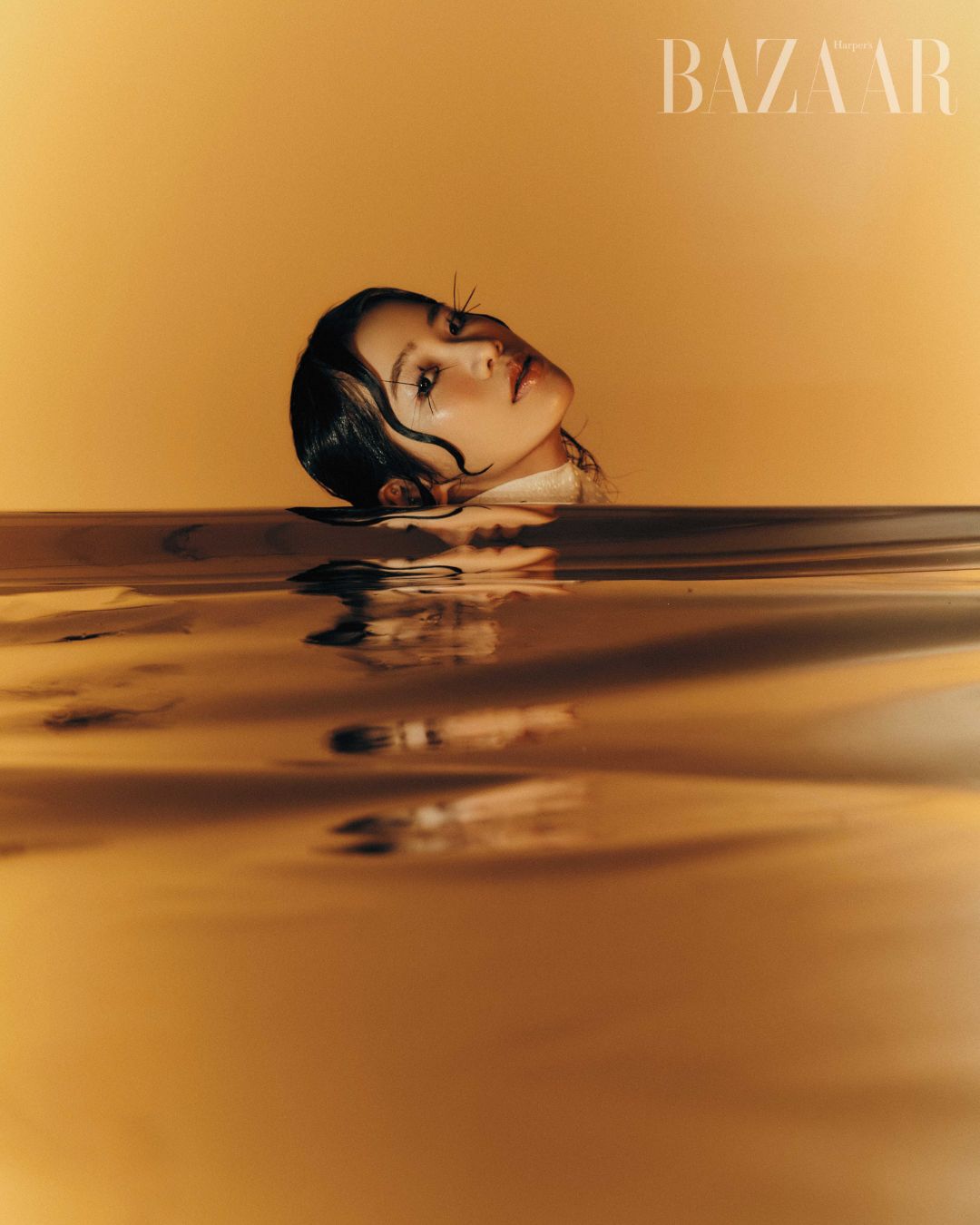 CeCe Trương kể chuyện qua “Những Đường Cong Thẳng Hàng”