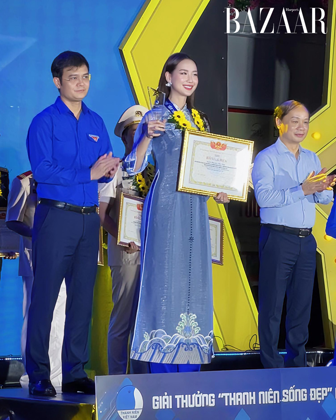Hoa Hậu Bảo Ngọc đem yêu thương đến trẻ em vùng lũ Lạng Sơn Và Quảng Ninh