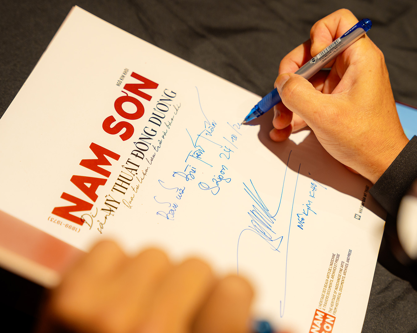 Ra mắt triển lãm và sách tôn vinh di sản của danh họa Nam Sơn