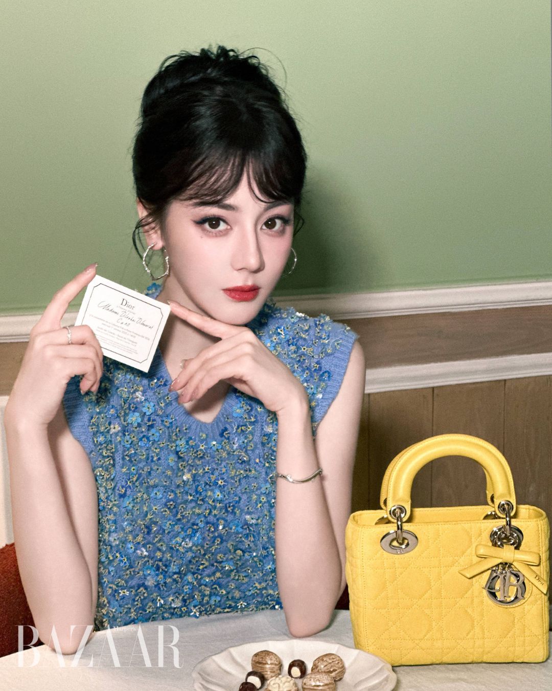 Ảnh: Weibo Địch Lệ Nhiệt Ba Studio