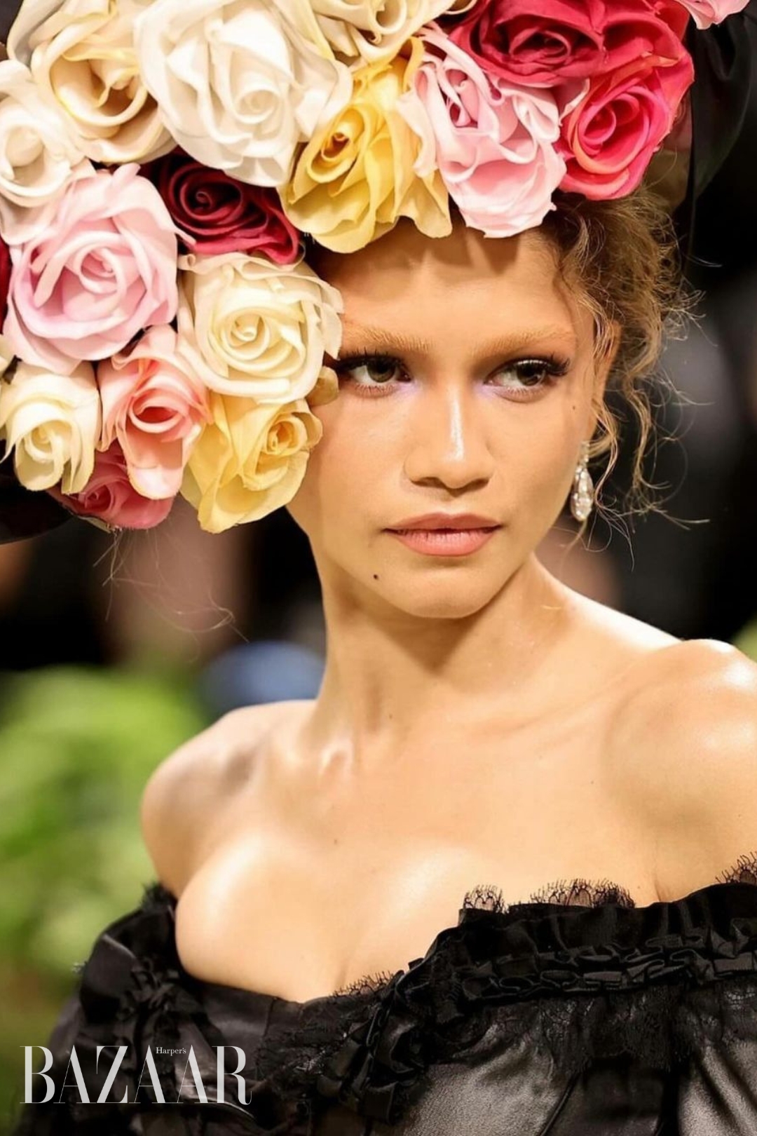 bzvn-dresscode-harpers-bazaar-star-awards-2025 (12)