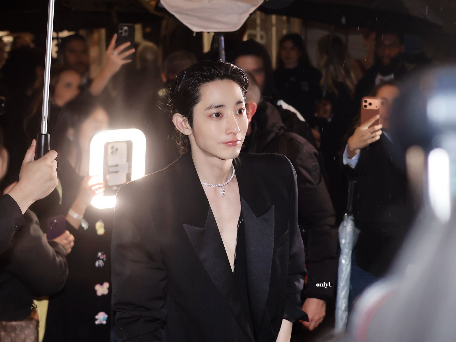 bzvn-messika-lee-soo-hyuk-3