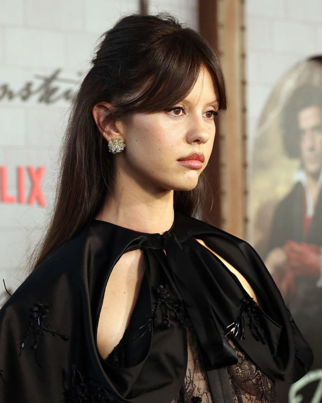 bzvn-mia-goth-venice-film-festival-dior-1