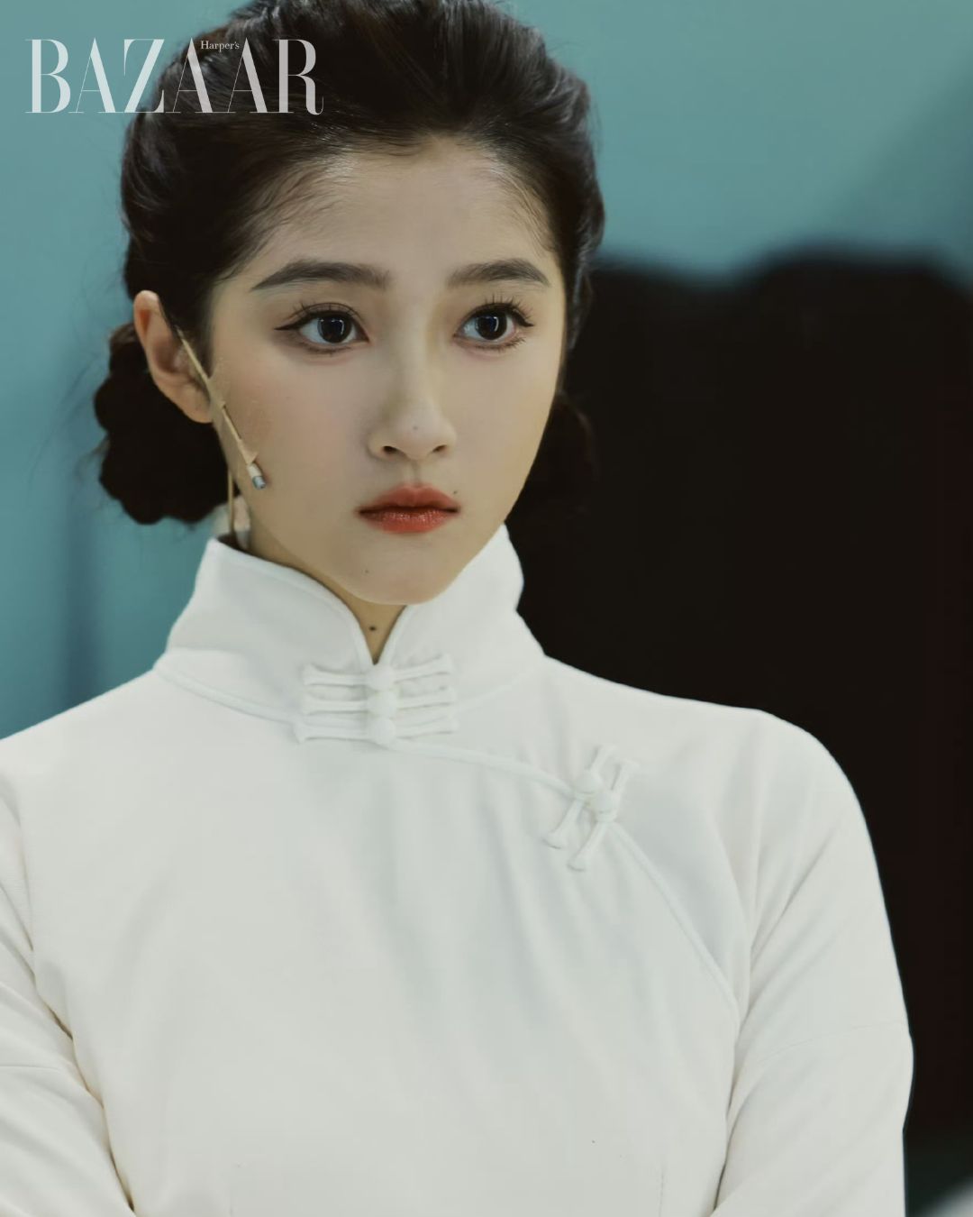 Quan Hiểu Đồng trong tạo hình Dân quốc trong một dự án khác trước đây.