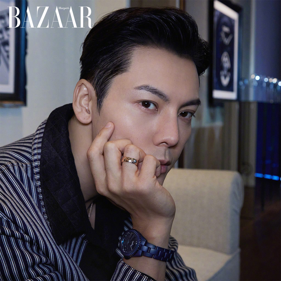 Tặng vàng sao cho sang mà không tục, học hỏi “cha nuôi” Trần Vỹ Đình