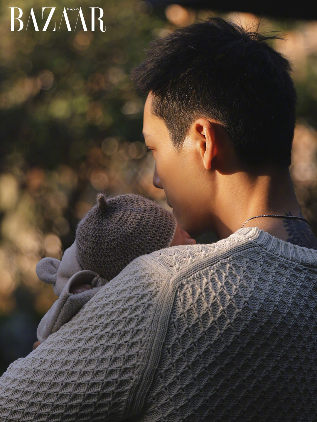 Tặng vàng sao cho sang mà không tục, học hỏi “cha nuôi” Trần Vỹ Đình