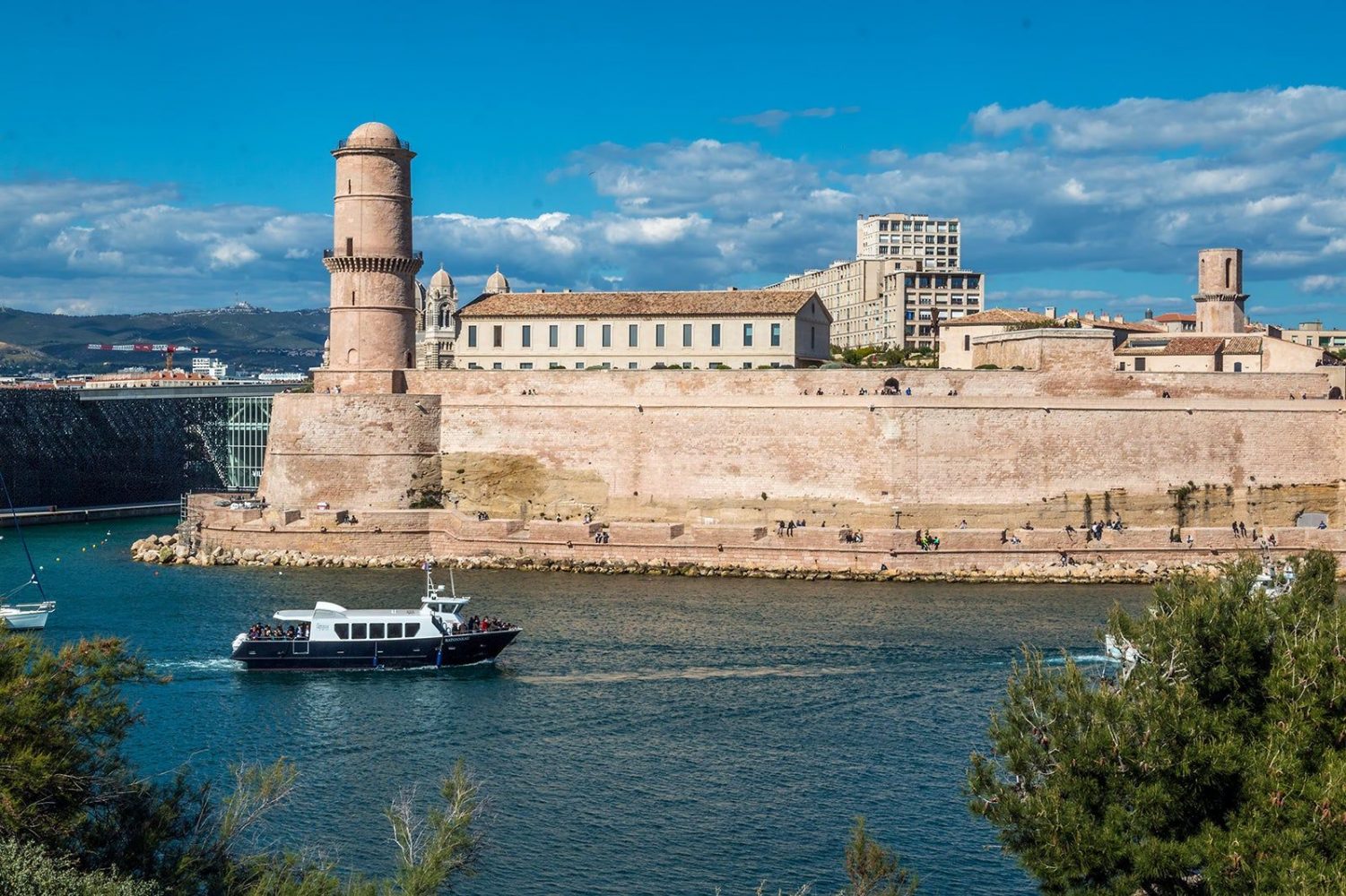 Thành phố Marseille có gì hấp dẫn? Pháo đài Saint-Jean