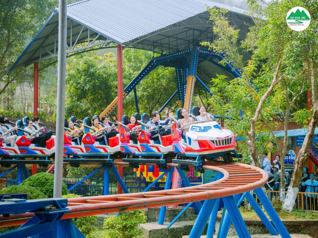 Gợi ý lịch trình tham quan khu du lịch Ao Vua trong ngày