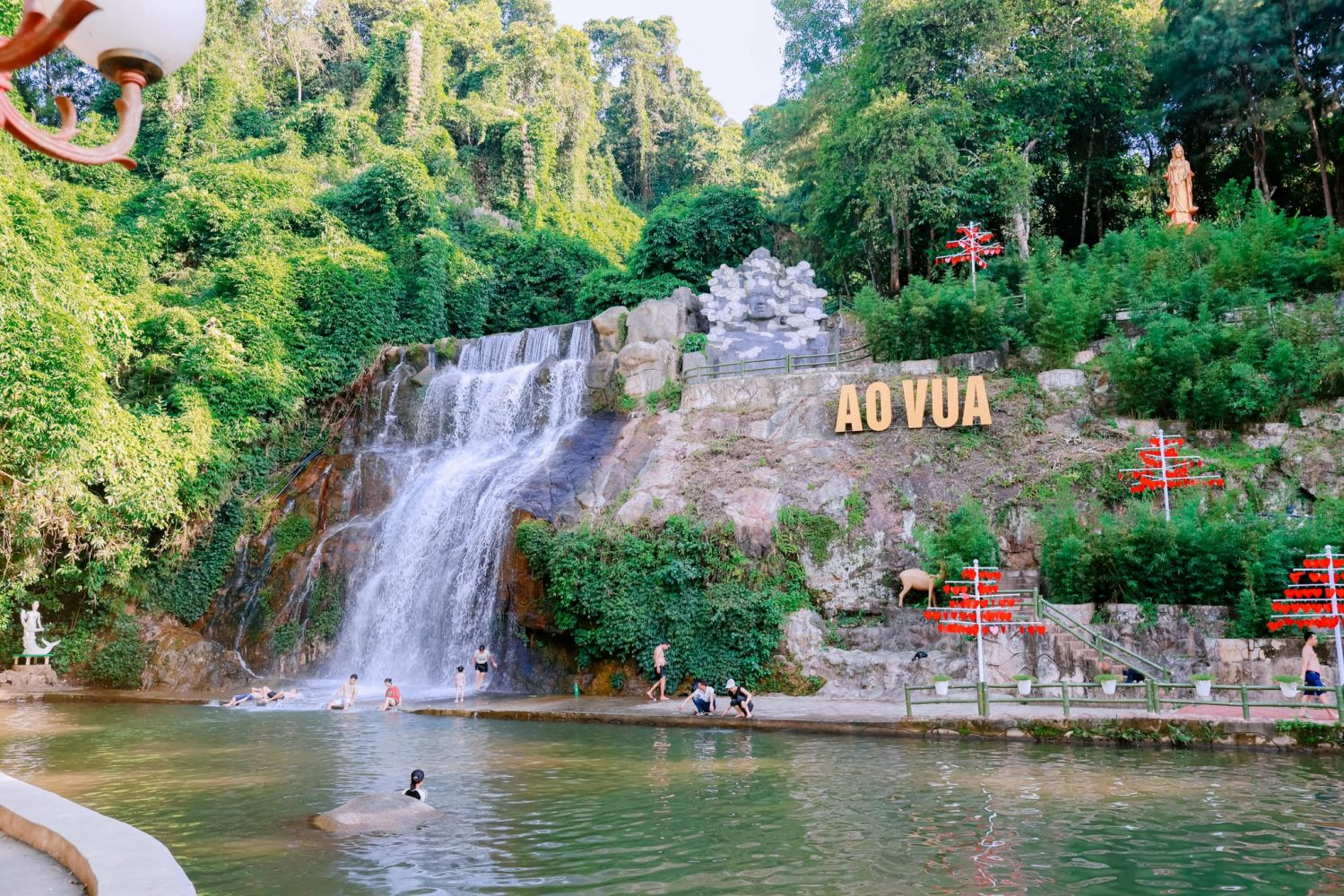 Giới thiệu về khu du lịch Ao Vua