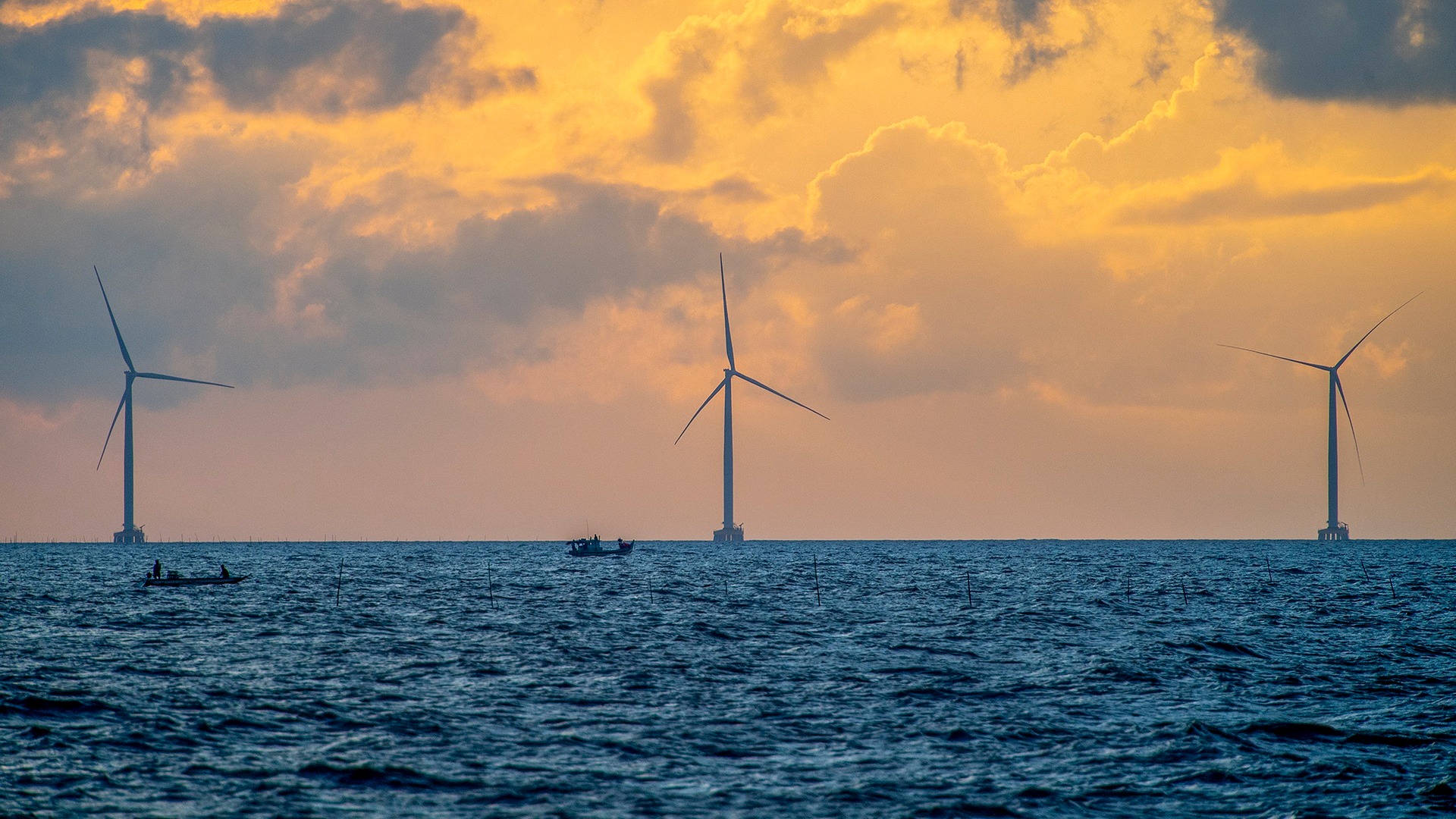 Ngắm bình minh và hoàng hôn trên biển