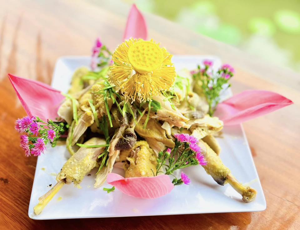 gỏi gà ta