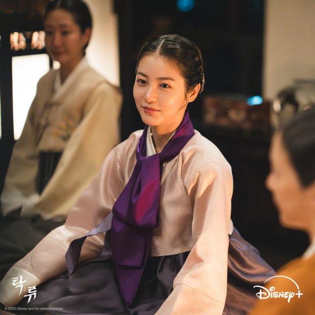 Shin Ye Eun vai Choi Eun phim Dòng nước đục (The murky stream)