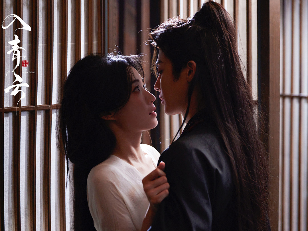 Phim Nhập Thanh Vân phá vạn điểm nhiệt, couple chính gây sốt