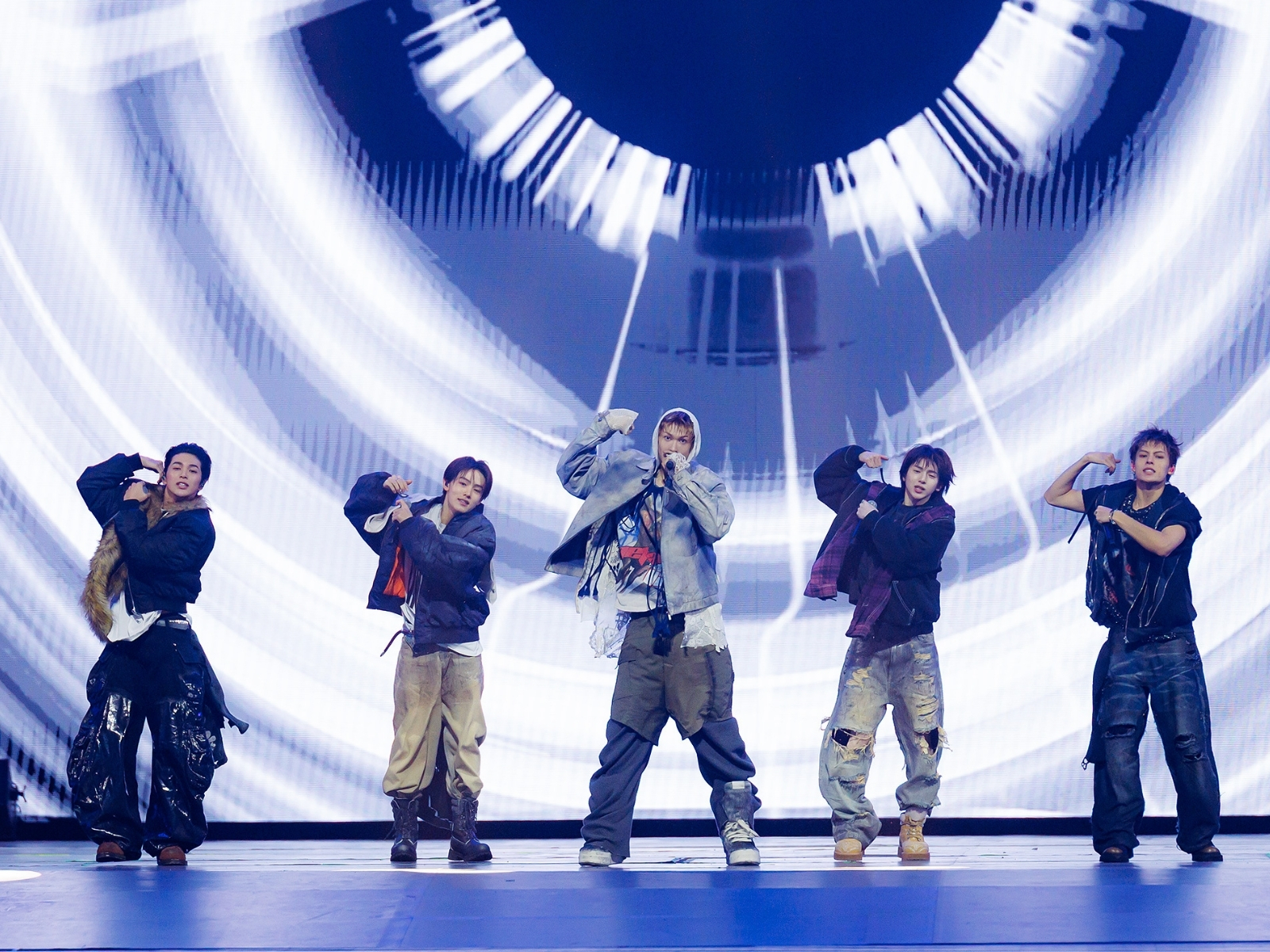 BZVN-CORTIS-LATUI-ATELIER-MAMA-2025 (4)