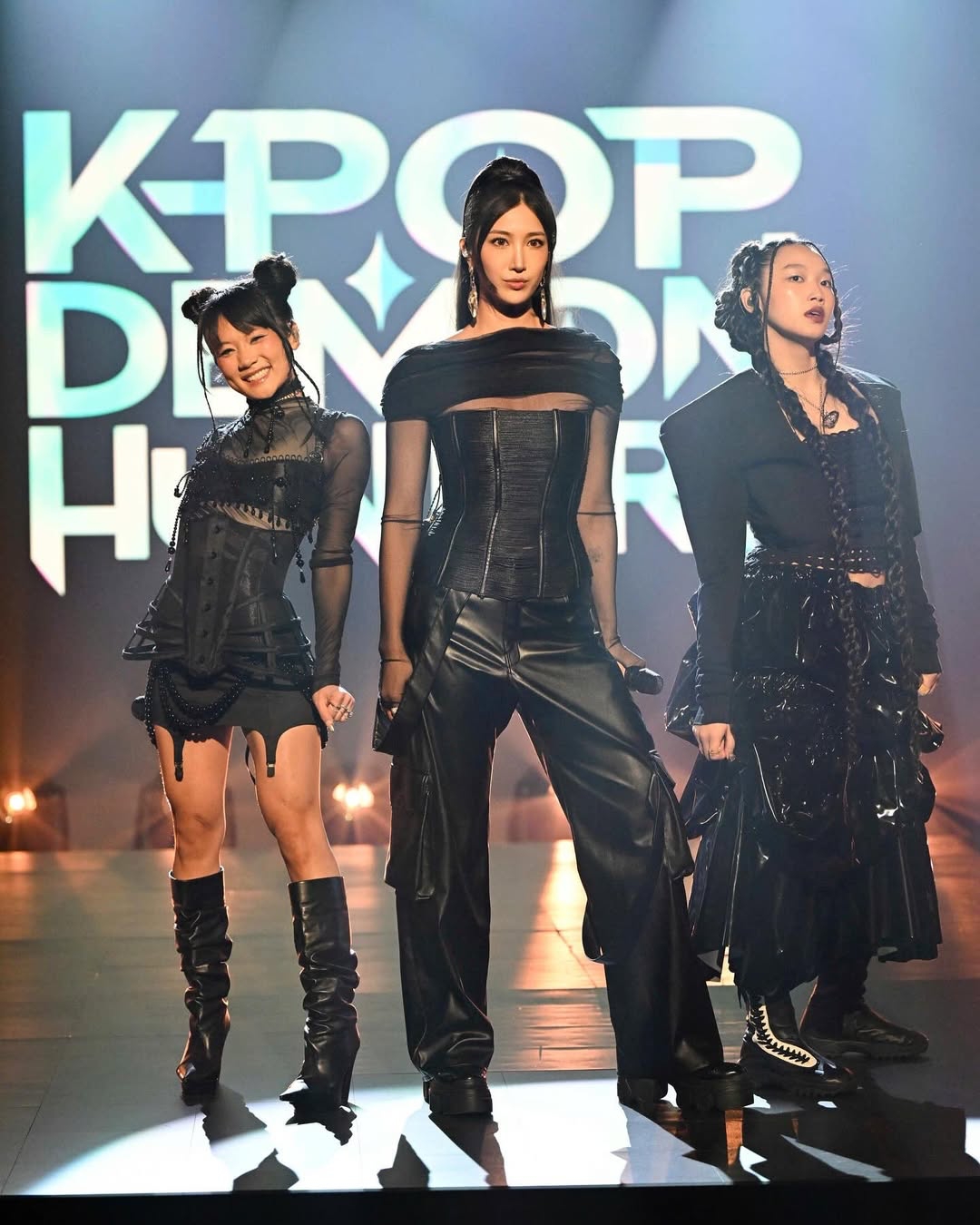 Ejae: Từ thực tập sinh bị từ chối đến ca sĩ được đề cử Grammy