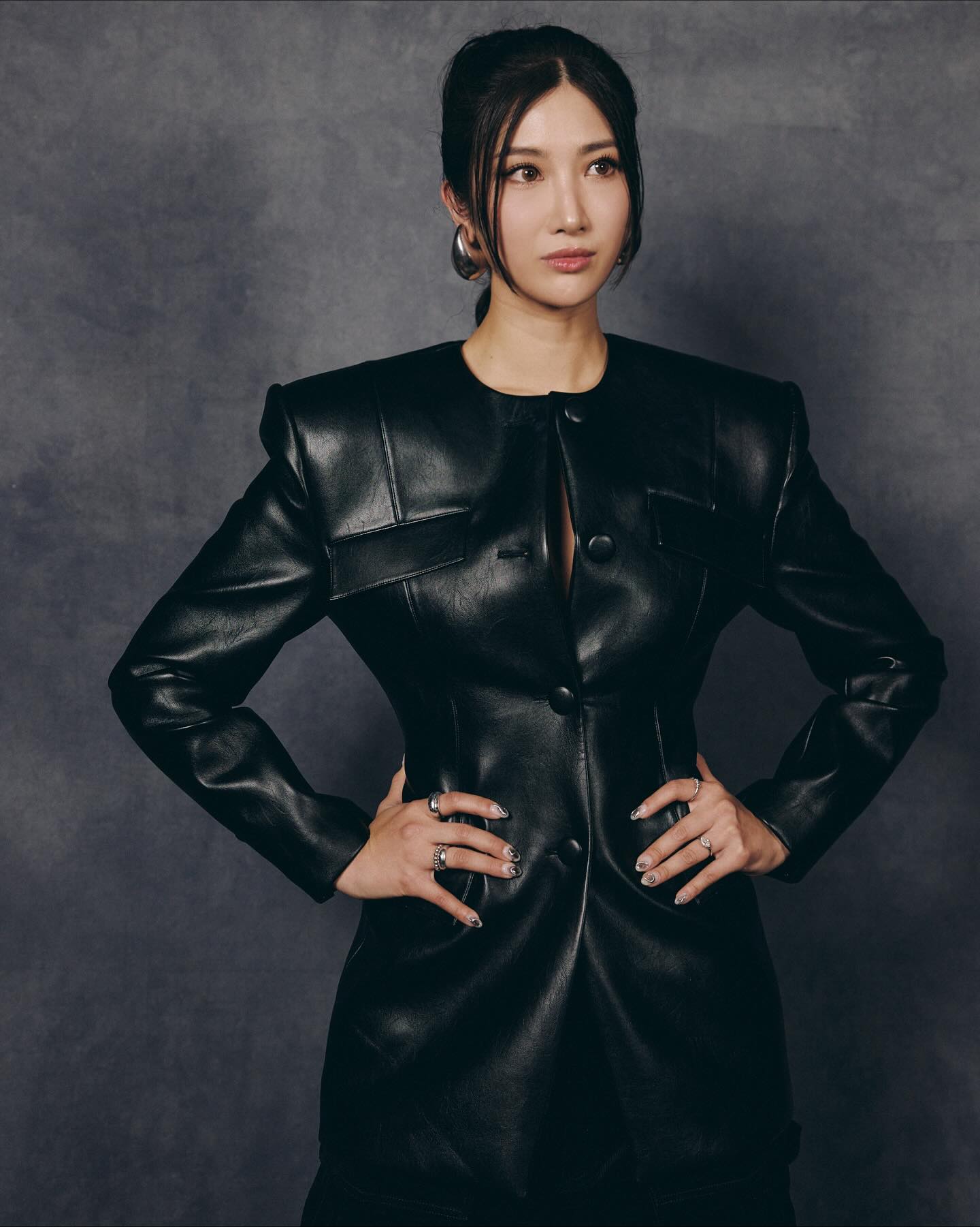 Ejae: Từ thực tập sinh bị từ chối đến ca sĩ được đề cử Grammy