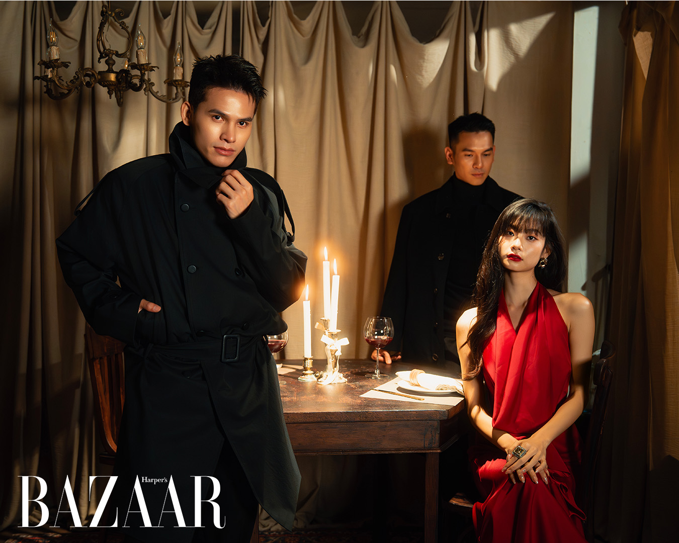 Quốc Thiên hóa thành chiếc gương trong MV Ánh Trăng Giả Dối