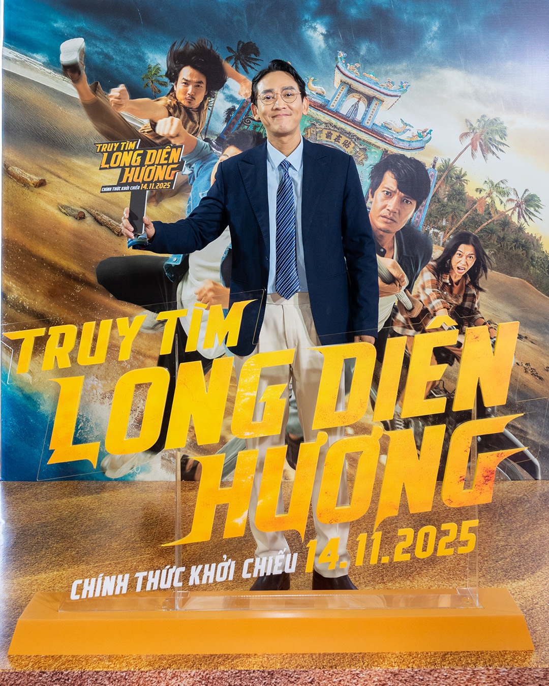 Diễn viên Hứa Vĩ Văn