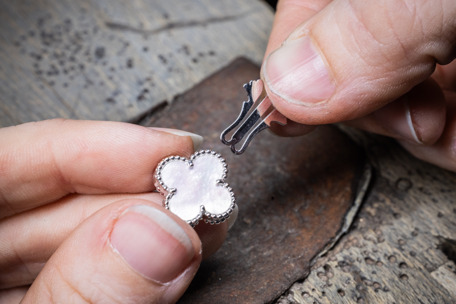 trang sức cao cấp Van Cleef & Arpels