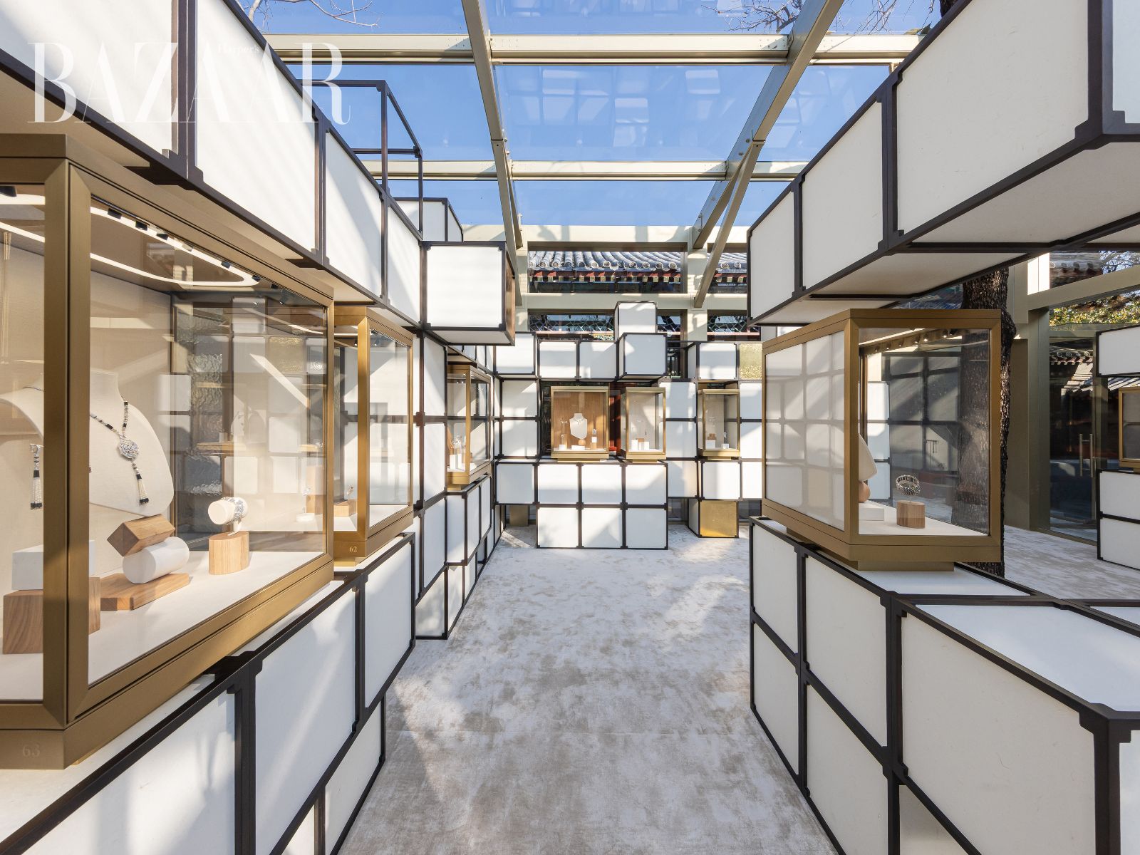 bzvn-cartier-en-equilibre-6