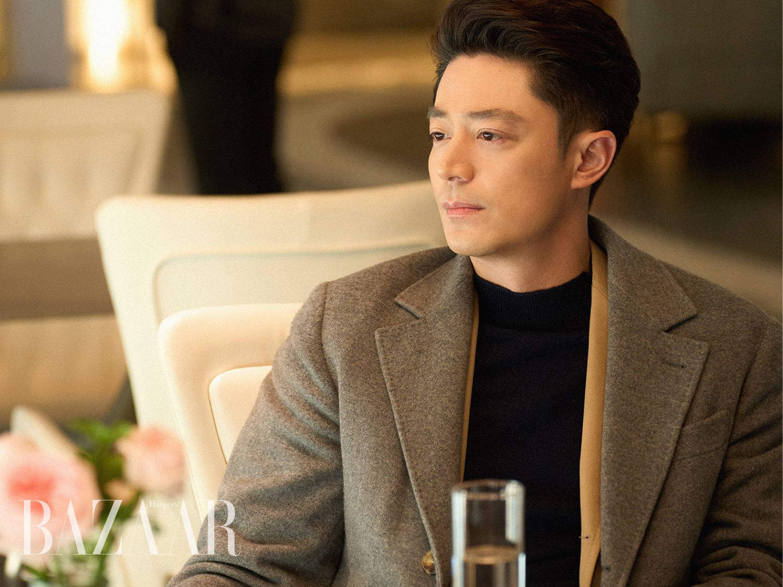 bzvn-hoac-kien-hoa-chu-chau-phim-tai-sao-anh-ay-van-doc-than-2