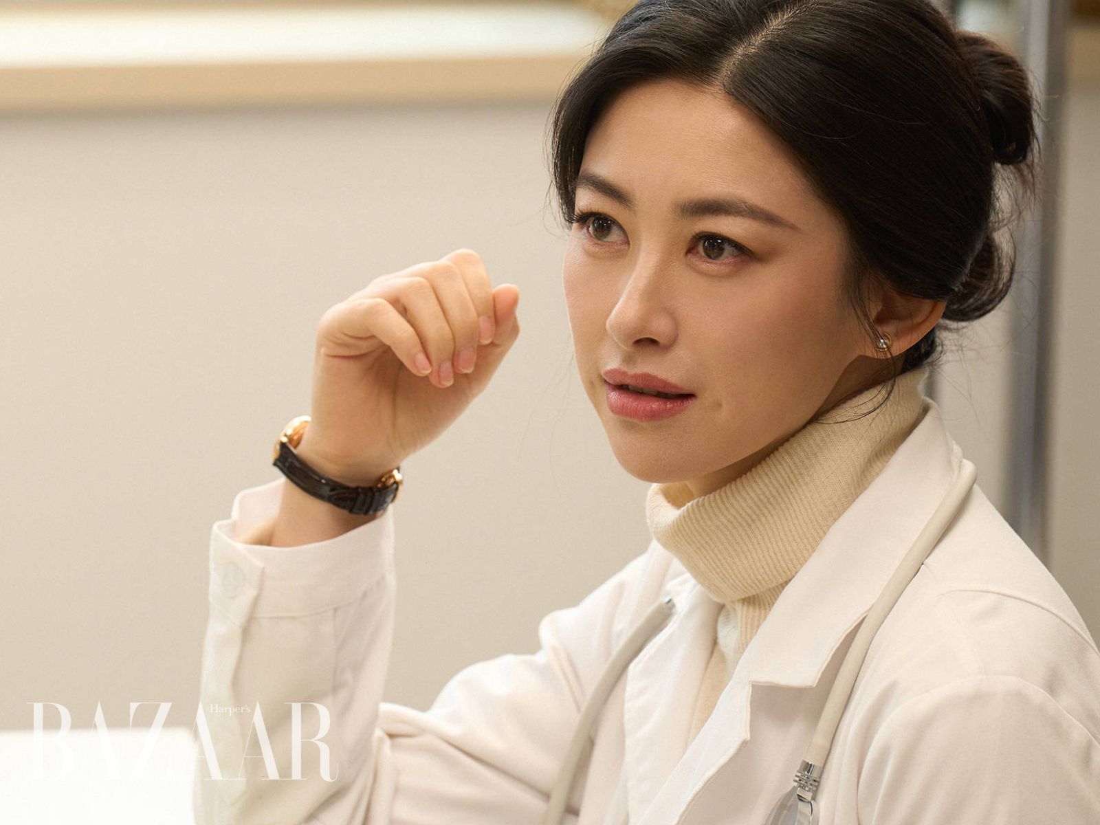 bzvn-hoac-kien-hoa-chu-chau-phim-tai-sao-anh-ay-van-doc-than-3