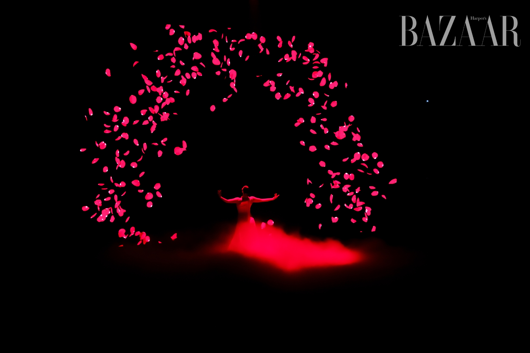 bzvn-ksima-harpers-bazaar-star-awards-2025 (1)