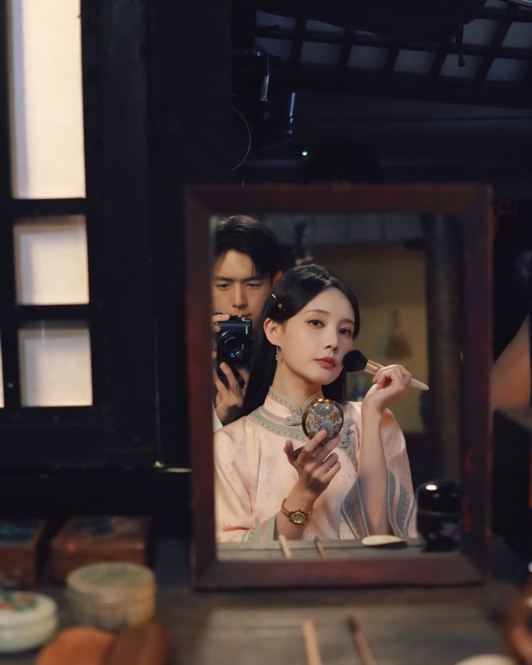 bzvn-ly-hien-dien-vien-nhiep-anh-gia-15