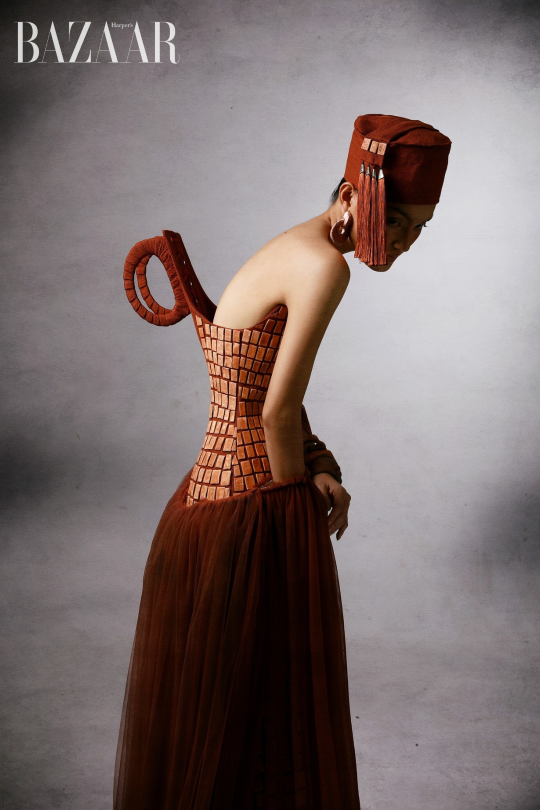 bzvn-miss-cosmo-2025-hoa-hau-phuong-linh-dam-gom-bau-truc00004