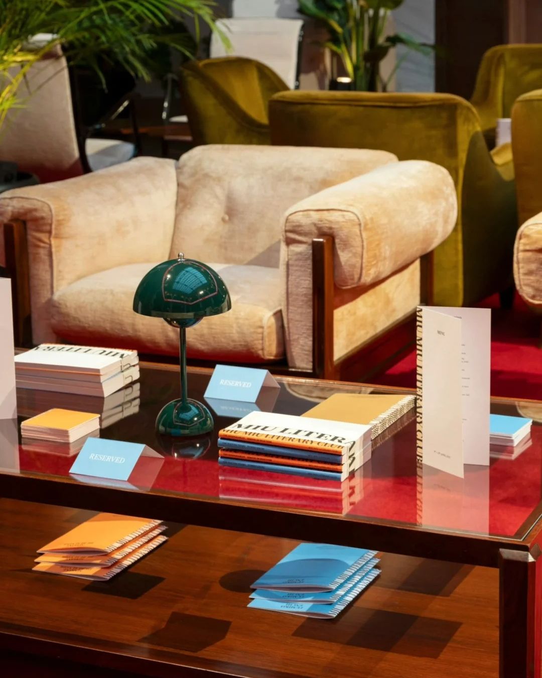 bzvn-miu-miu-literary-club-1