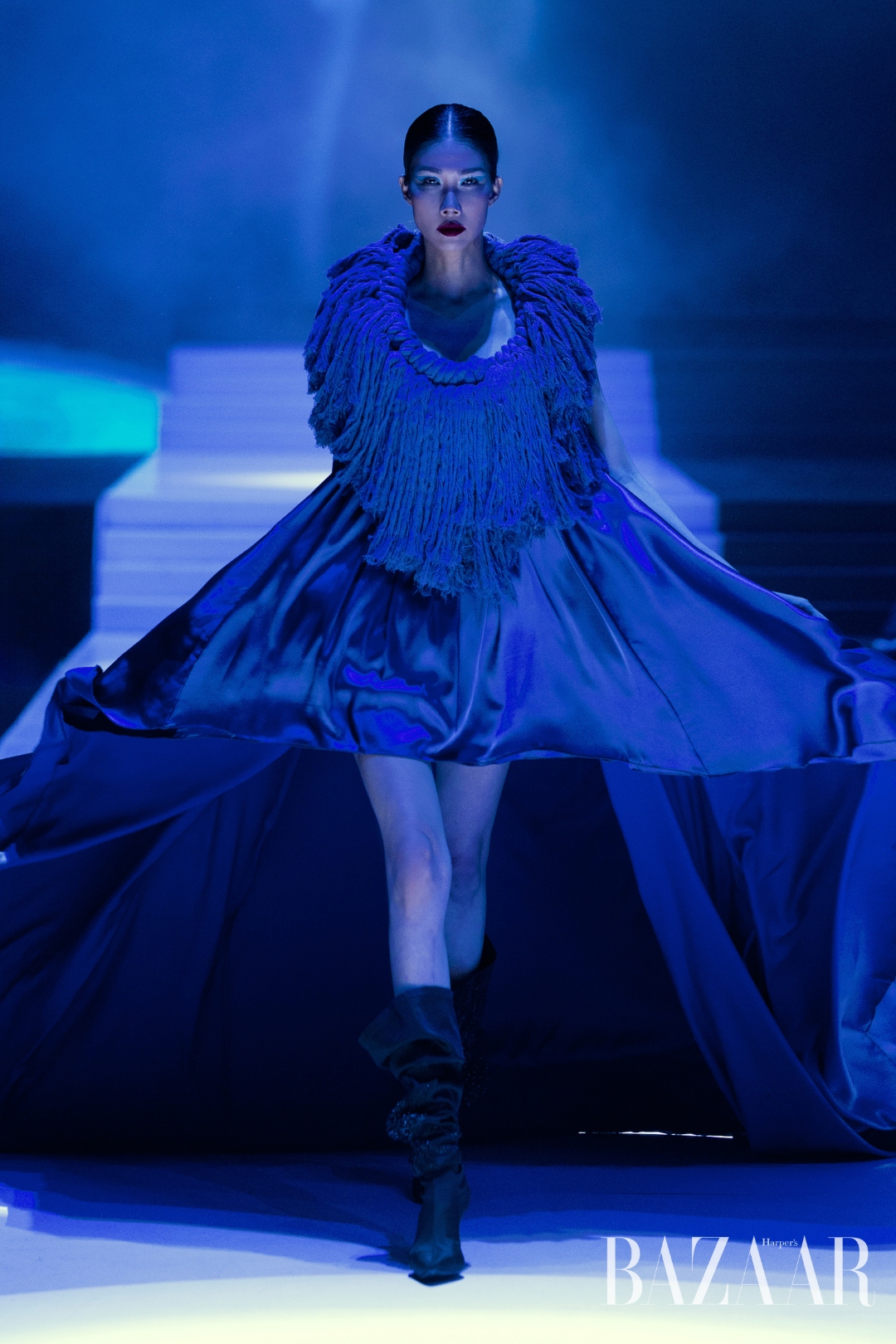 bzvn-ntk-frederick-lee-haute-couture-avifw-thu-dong-2025 (3)