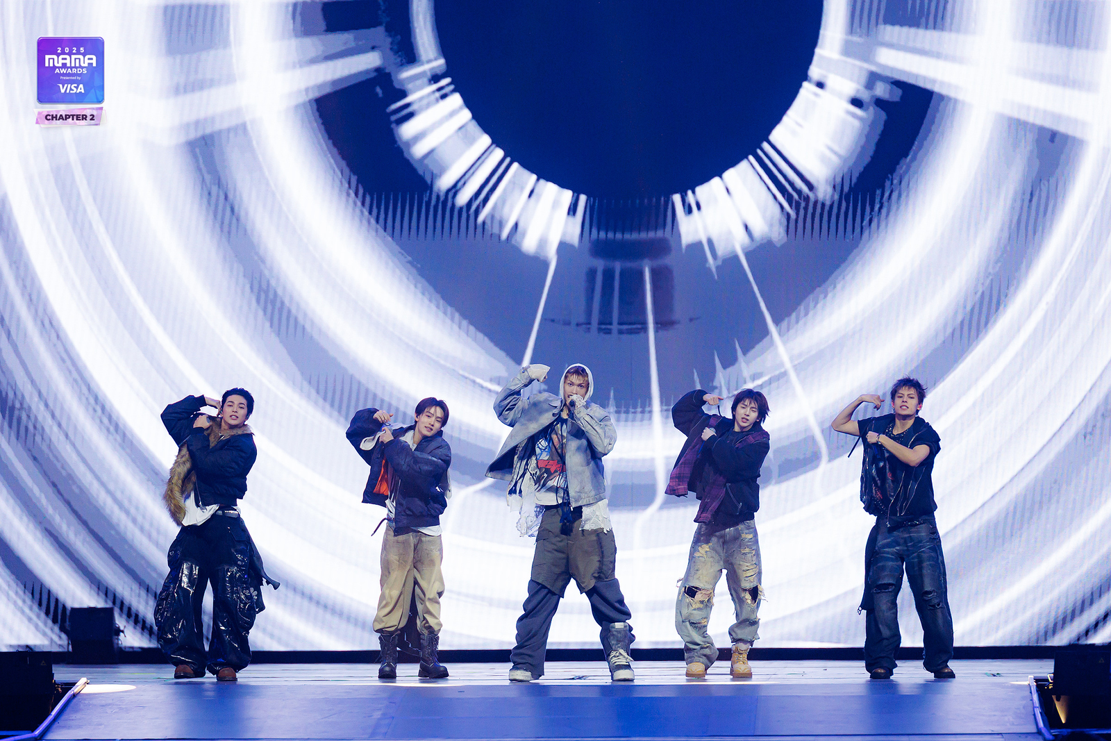 bzvn-san-khau-mama-2025 (1)