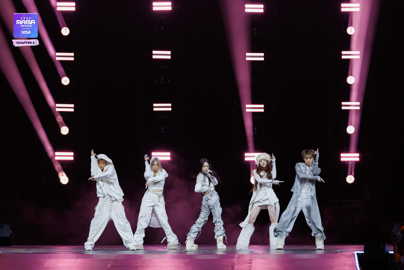 bzvn-san-khau-mama-2025 (11)