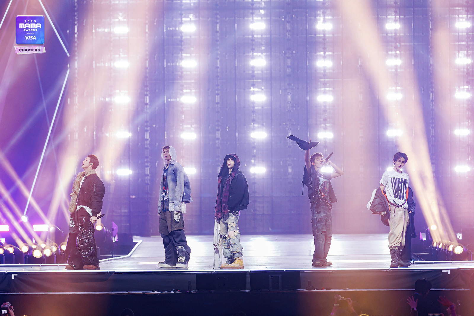 bzvn-san-khau-mama-2025 (2)