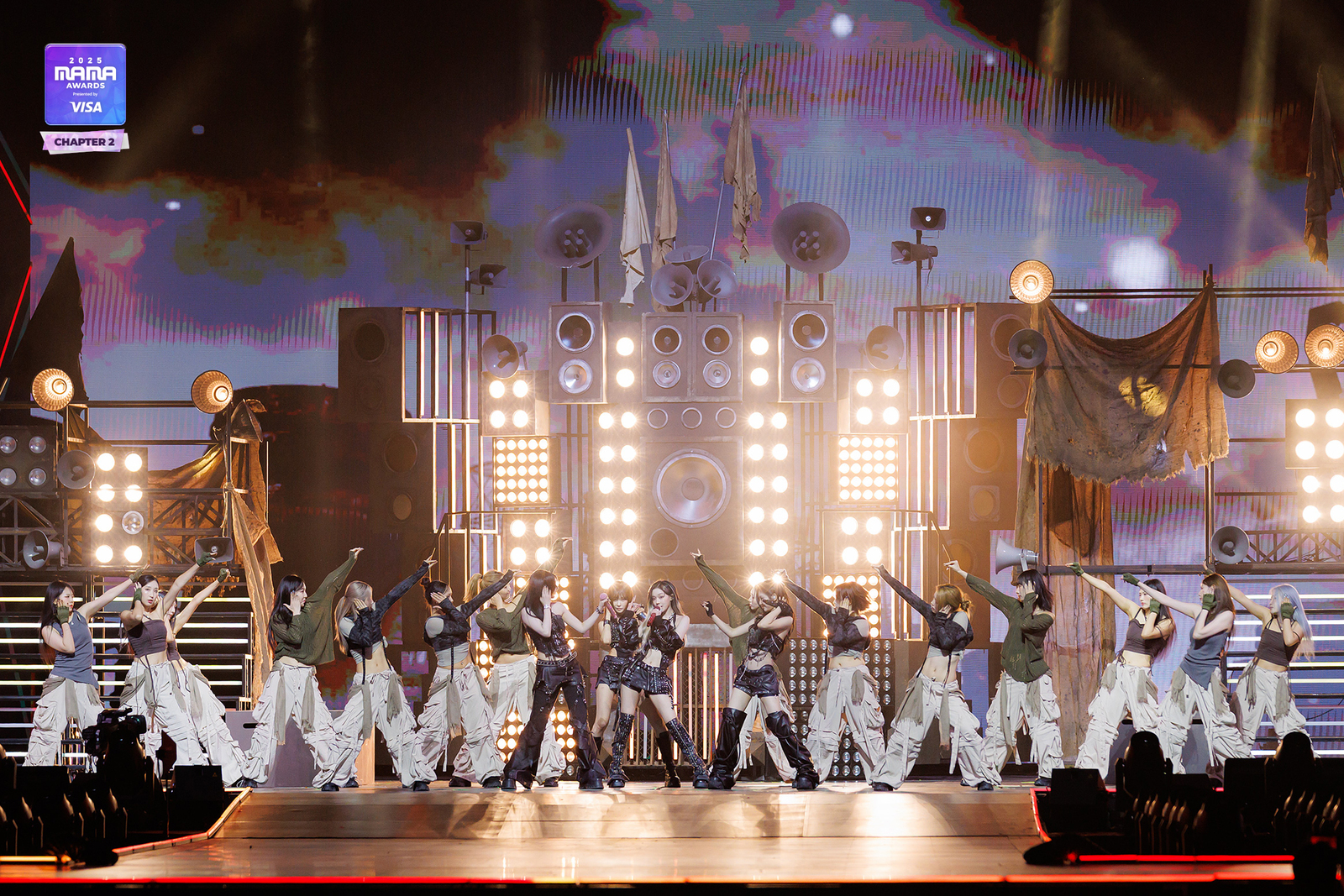 bzvn-san-khau-mama-2025 (6)