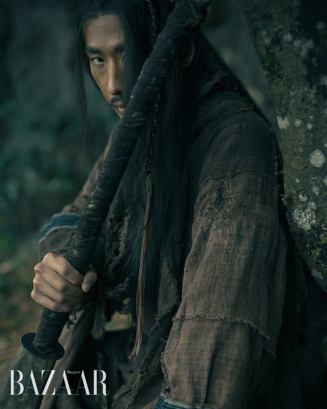 bzvn-tao-hinh-dien-vien-tuan-tran-trong-ho-linh-trang-si (2)