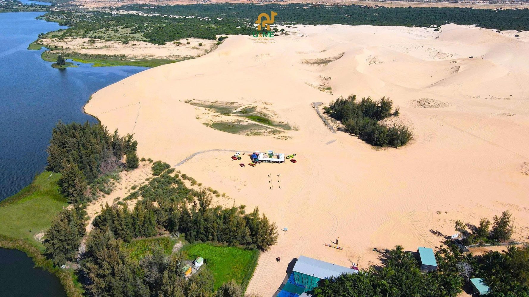 Khu du lịch Bàu Trắng