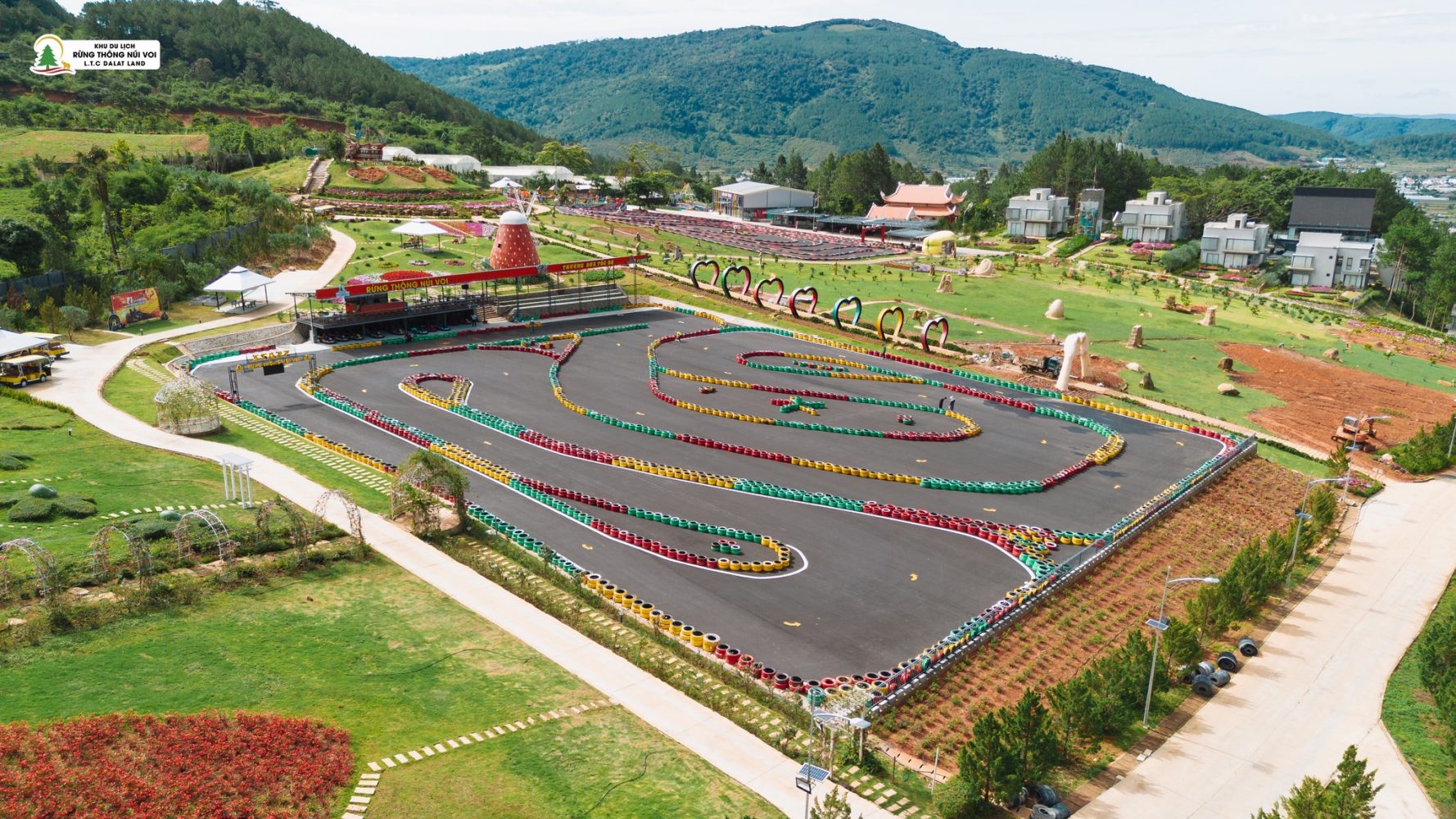 khu du lịch Rừng Thông Núi Voi