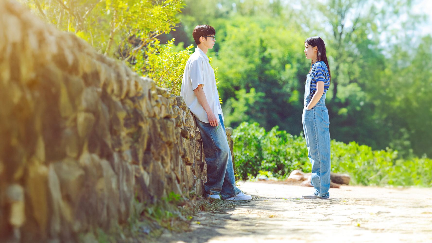 Review phim Mùa hạ cuối (Last summer): Khi những bí mật mùa hè chạm vào trái tim